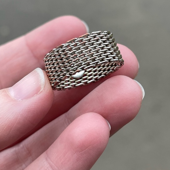 Sterling silver Tiffany style mesh ring. - Picture 2 of 4